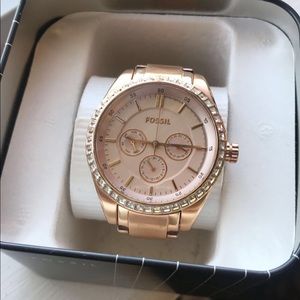 Rose gold fossil watch